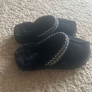 Ugg slippers